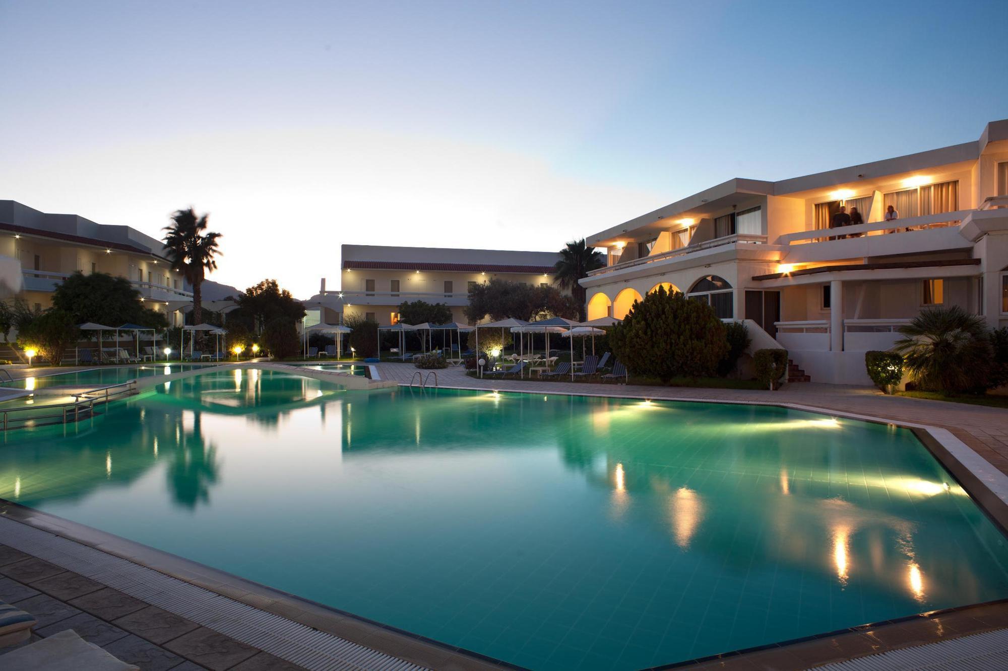 Hotel Niriides Beach Колимбия Экстерьер фото
