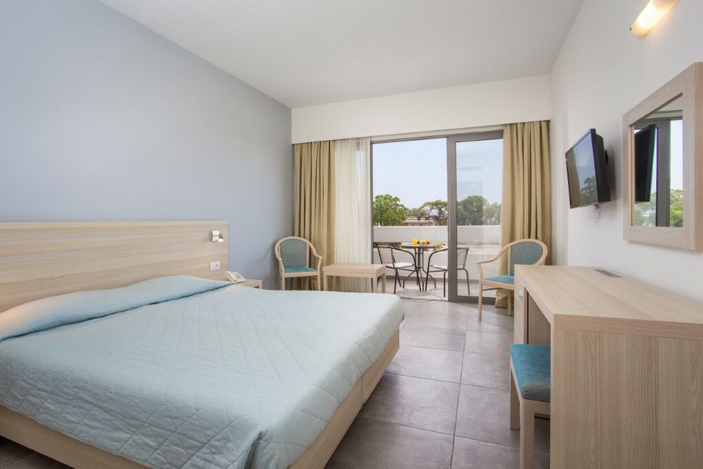 Hotel Niriides Beach Колимбия Экстерьер фото
